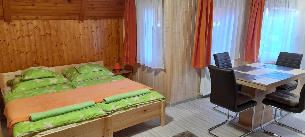 Keri Apartman Mosonmagyaróvár Εξωτερικό φωτογραφία