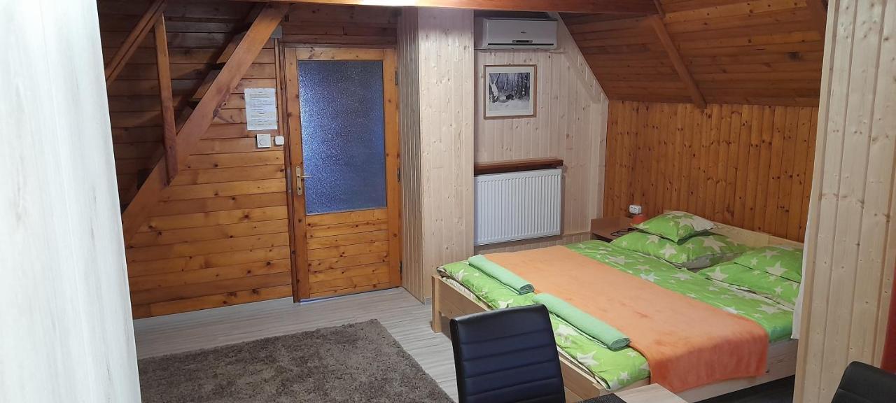 Keri Apartman Mosonmagyaróvár Εξωτερικό φωτογραφία