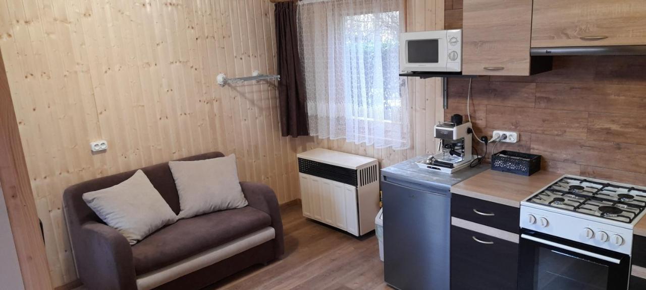 Keri Apartman Mosonmagyaróvár Εξωτερικό φωτογραφία