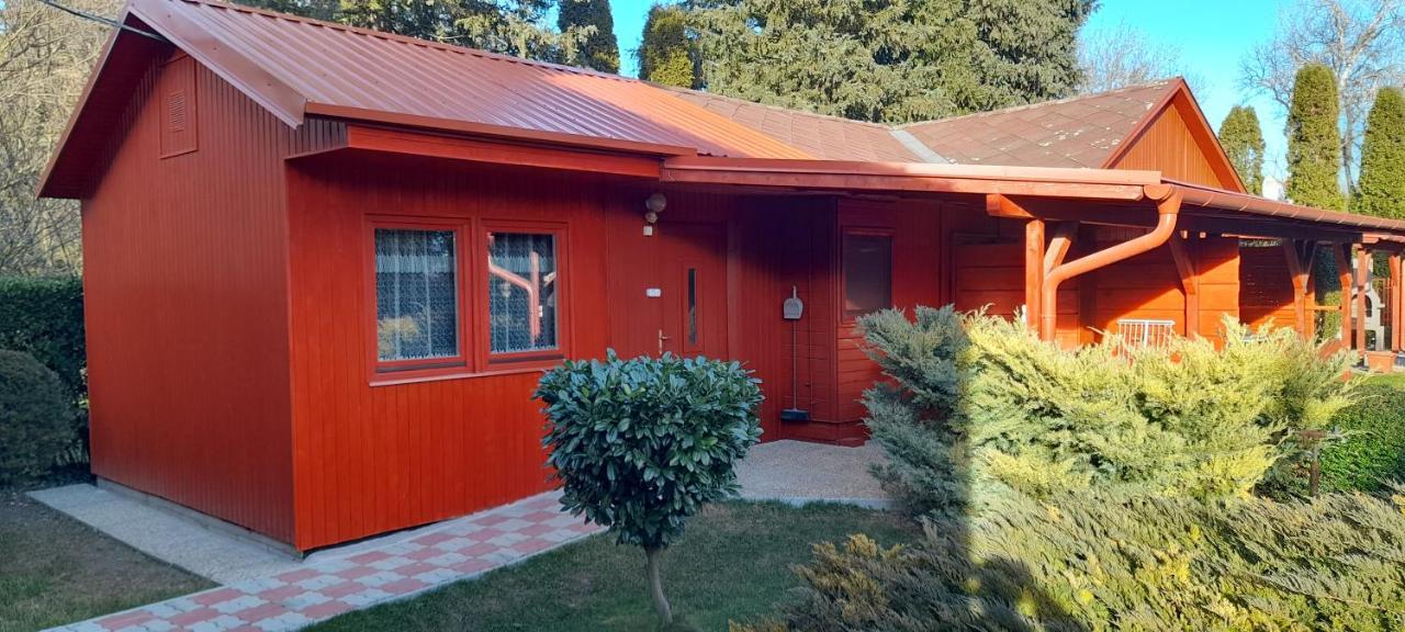 Keri Apartman Mosonmagyaróvár Εξωτερικό φωτογραφία