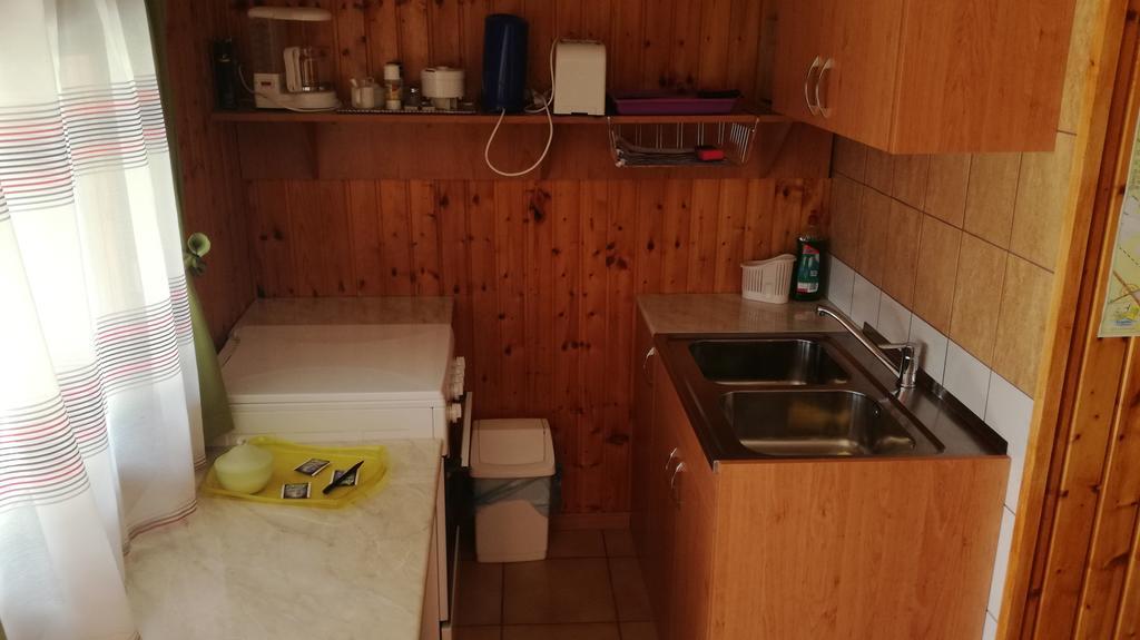 Keri Apartman Mosonmagyaróvár Εξωτερικό φωτογραφία